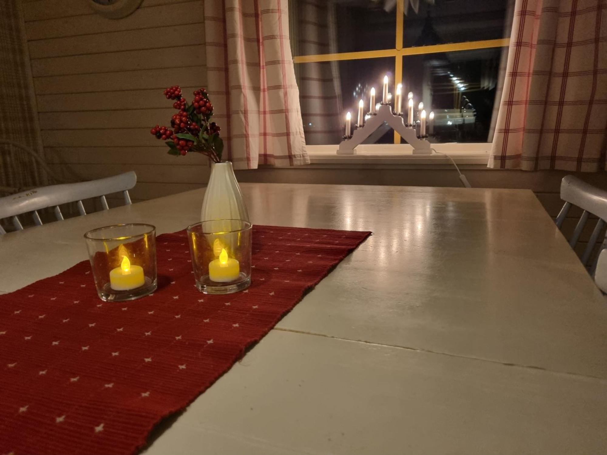 Saellinge House - Cozy Villa With Fireplace And Garden Close To Упсала Екстериор снимка