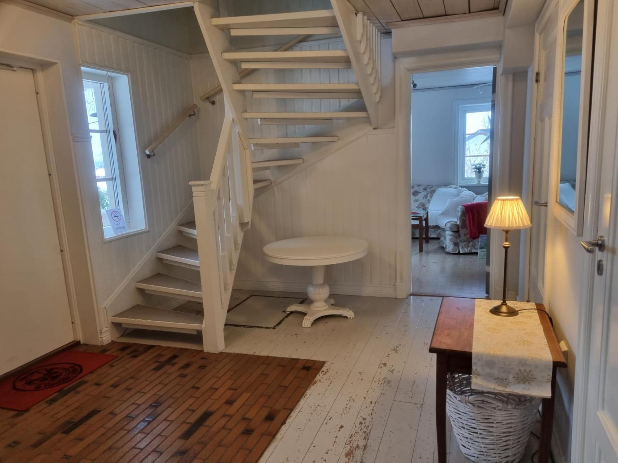 Saellinge House - Cozy Villa With Fireplace And Garden Close To Упсала Екстериор снимка