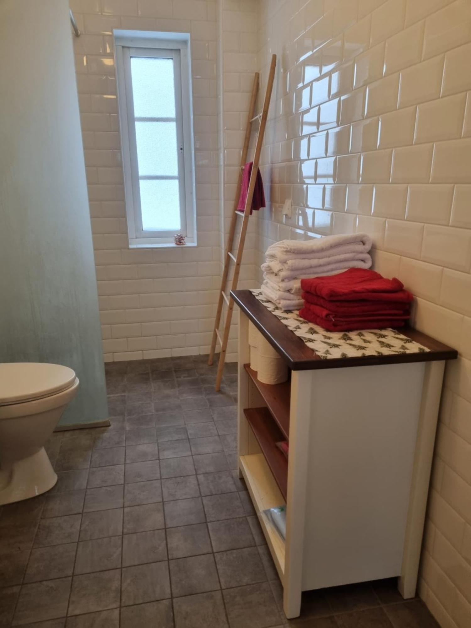 Saellinge House - Cozy Villa With Fireplace And Garden Close To Упсала Екстериор снимка