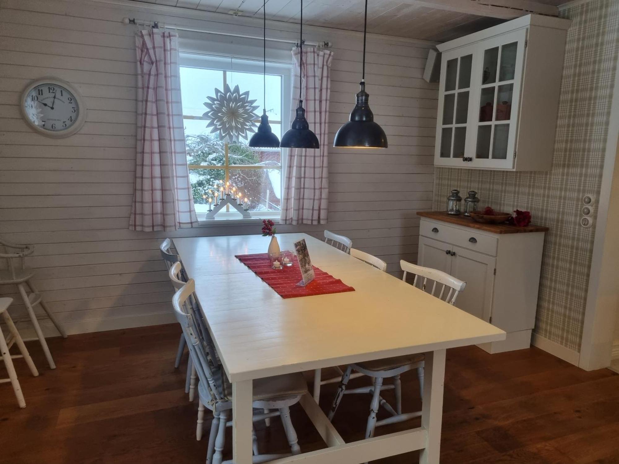 Saellinge House - Cozy Villa With Fireplace And Garden Close To Упсала Екстериор снимка